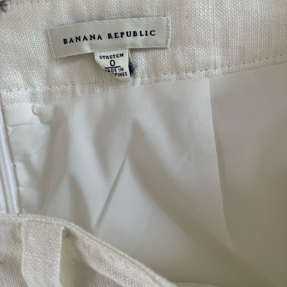 Banana Republic linen pencil skirt - Picture 3 of 3
